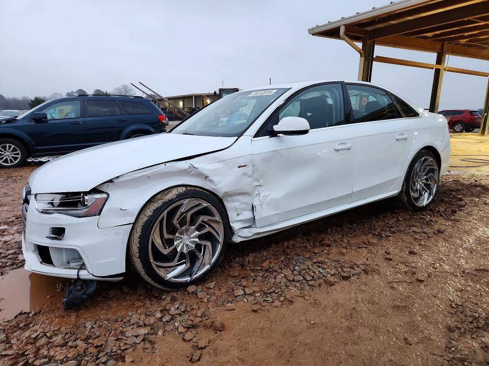 Продаж на аукціоні авто 2015 Audi A4, vin: WAUBFAFL0FN043146, номер лоту: 75812075