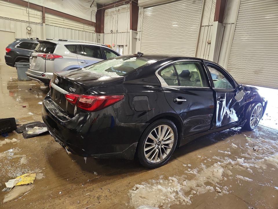 74596975 :رقم المزاد ، JN1EV7AP4KM540011 vin ، 2019 Infiniti Q50 مزاد بيع