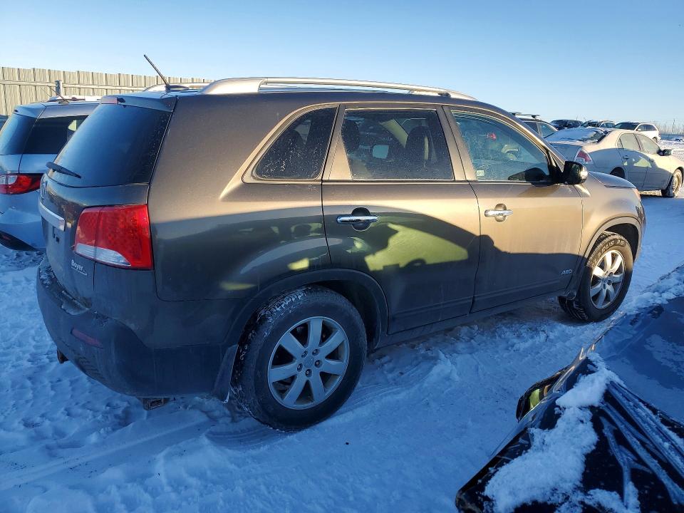 Продажа на аукционе авто 2013 Kia Sorento Lx, vin: 5XYKTDA28DG353030, номер лота: 75290355