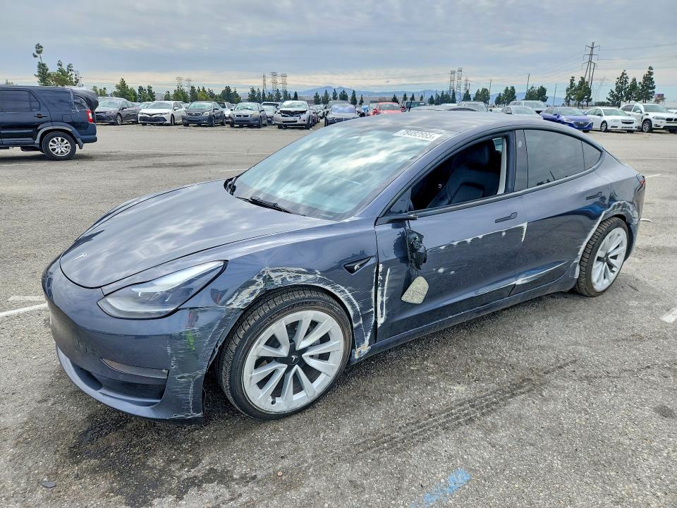 78482885 :رقم المزاد ، 5YJ3E1EB0NF228152 vin ، 2022 Tesla Model 3 مزاد بيع