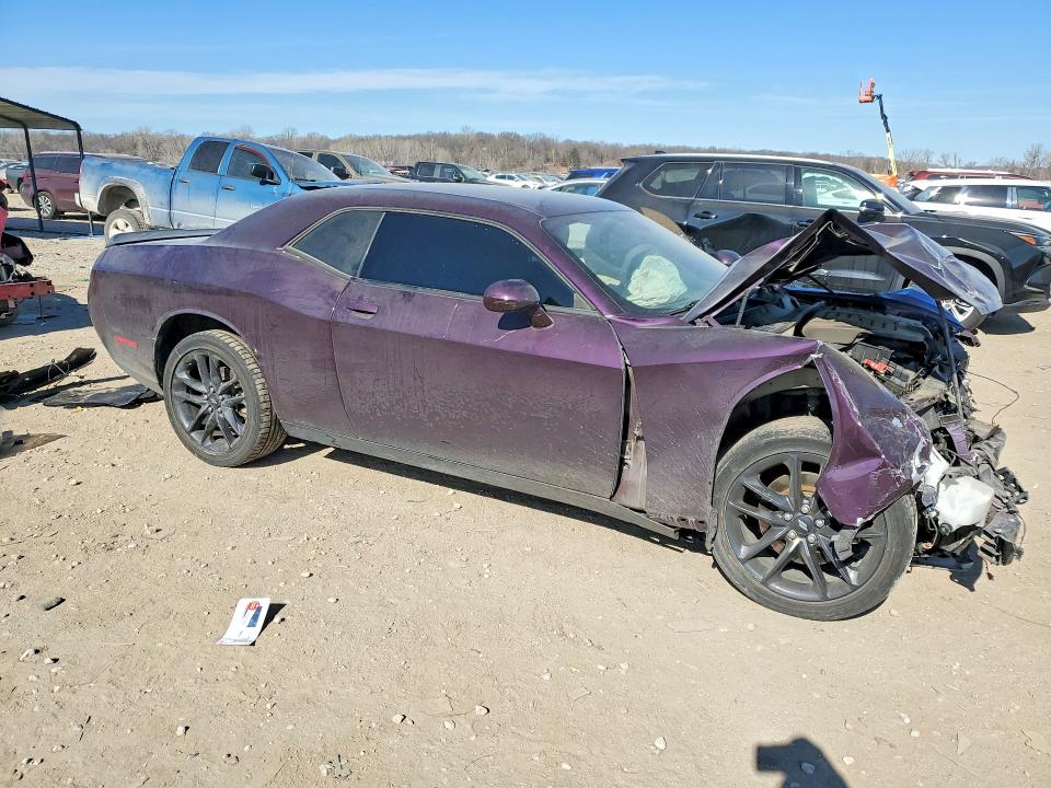76848325 :رقم المزاد ، 2C3CDZKG5NH245982 vin ، 2022 Dodge Challenger مزاد بيع