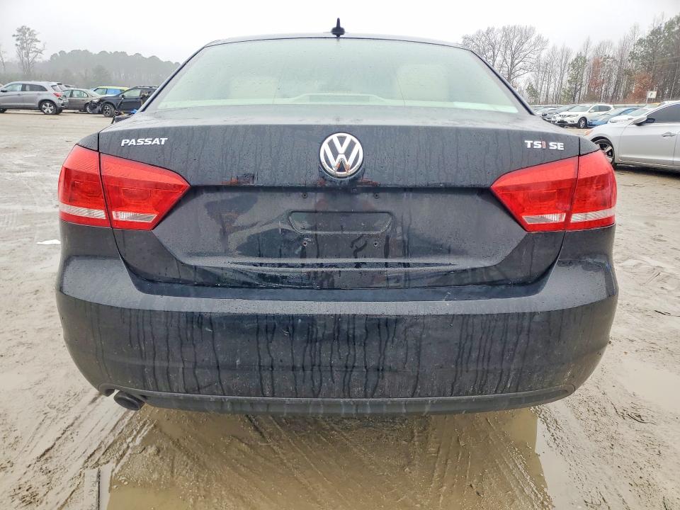2014 Volkswagen Passat მანქანა იყიდება აუქციონზე, vin: 1VWBT7A38EC035521, აუქციონის ნომერი: 77532835
