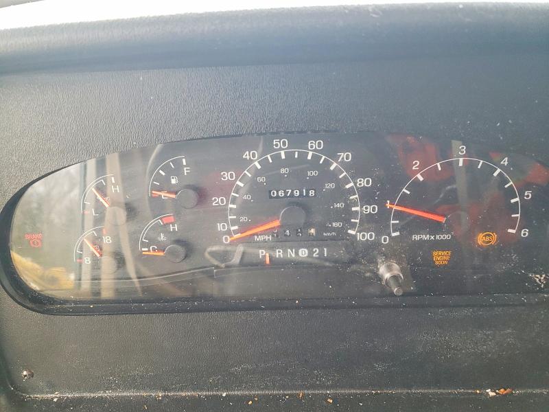 49512636 :رقم المزاد ، 3FCNF53S3XJA17527 vin ، 1999 Fleetwood Motor Home مزاد بيع