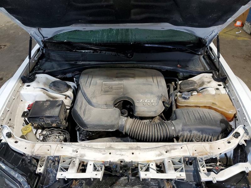 76359345 :رقم المزاد ، 2C3CCABGXFH830434 vin ، 2015 Chrysler 300 مزاد بيع