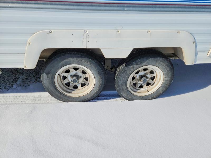1995 Prowler Travel Trailer მანქანა იყიდება აუქციონზე, vin: 1EC1C242XS2377312, აუქციონის ნომერი: 76786015