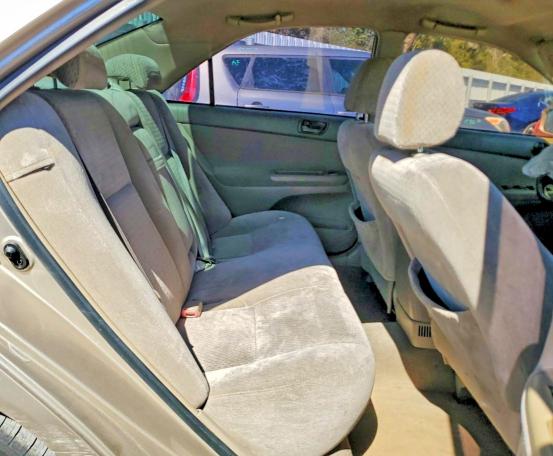 78827675 :رقم المزاد ، 4T1BF32K54U583926 vin ، 2004 Toyt Camry Automatic مزاد بيع