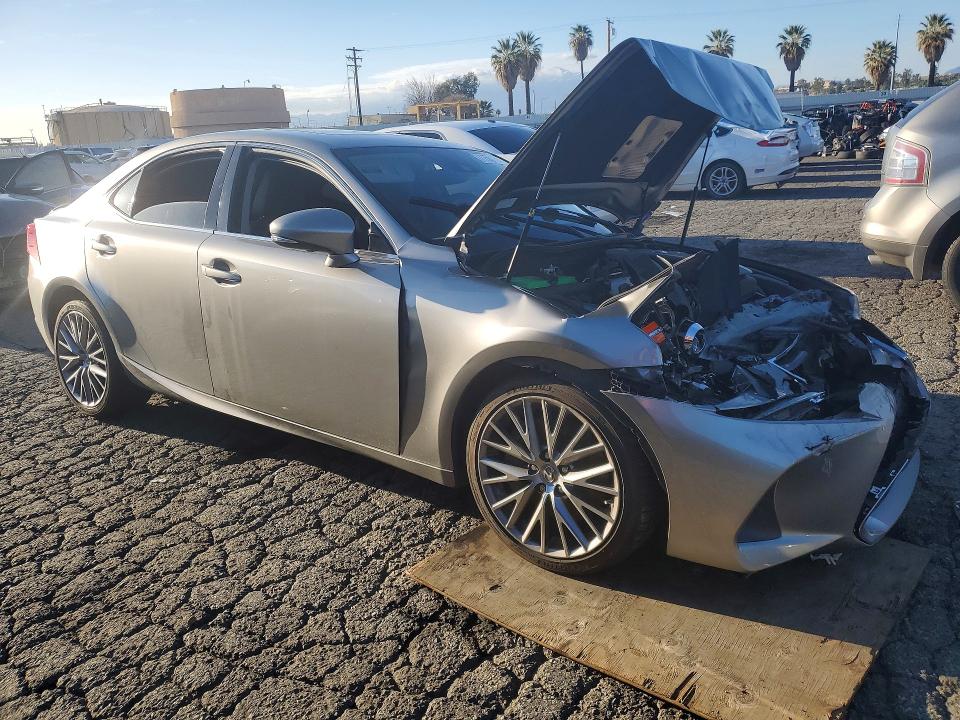 Продаж на аукціоні авто 2018 Lexus Is 300, vin: JTHBA1D26J5072119, номер лоту: 77561355