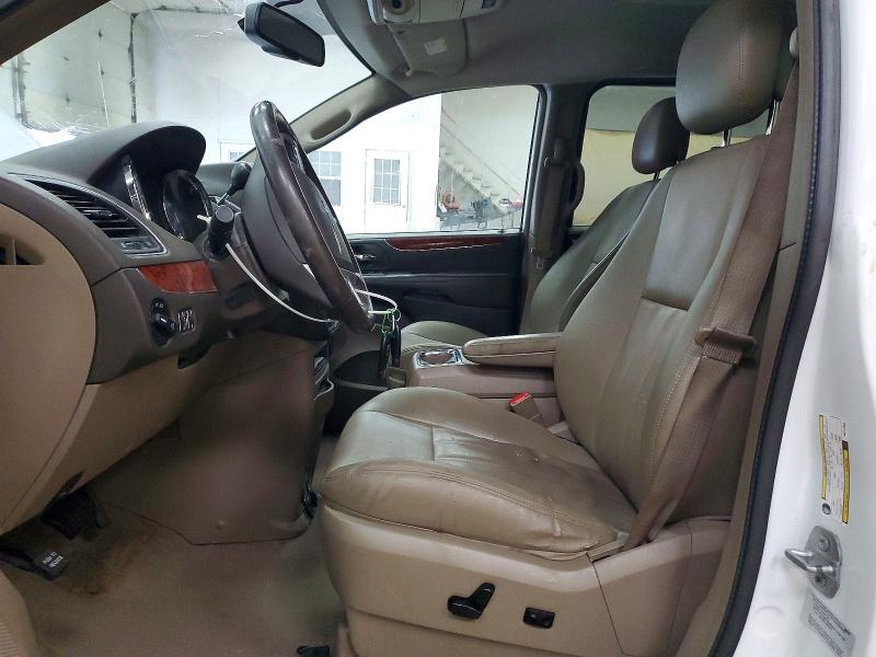 78846585 :رقم المزاد ، 2C4RC1BG3GR112550 vin ، 2016 Chrysler Town & Country مزاد بيع
