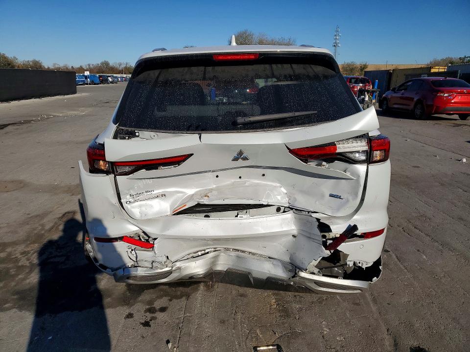 78780455 :رقم المزاد ، JA4J3WA82RZ039078 vin ، 2024 Mitsubishi Outlander مزاد بيع
