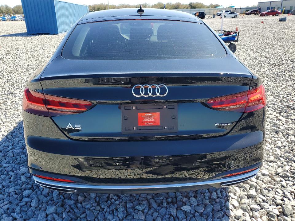 2022 Audi A5 მანქანა იყიდება აუქციონზე, vin: WAUABCF50NA027393, აუქციონის ნომერი: 78155105
