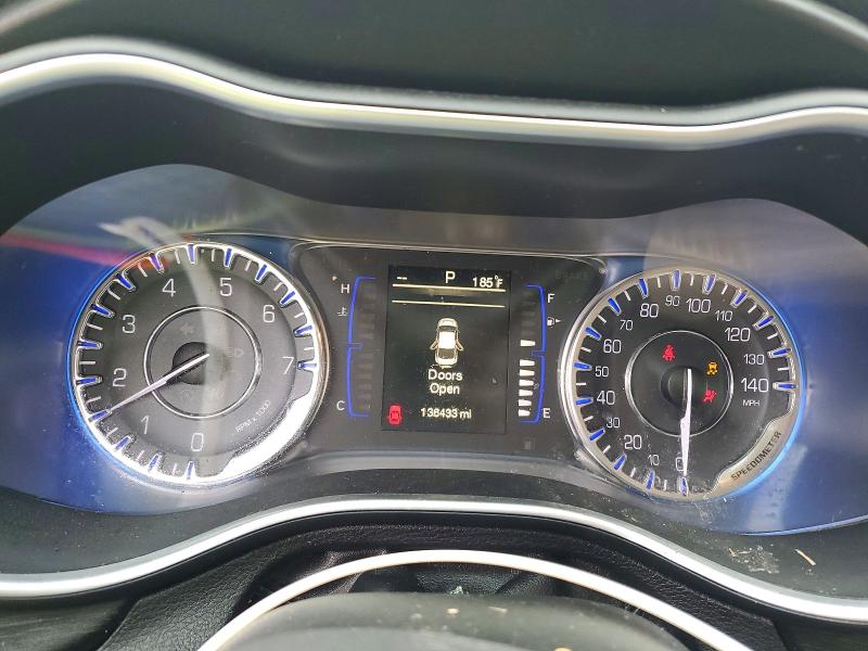77485665 :رقم المزاد ، 1C3CCCAB5FN548274 vin ، 2015 Chrysler 200 مزاد بيع