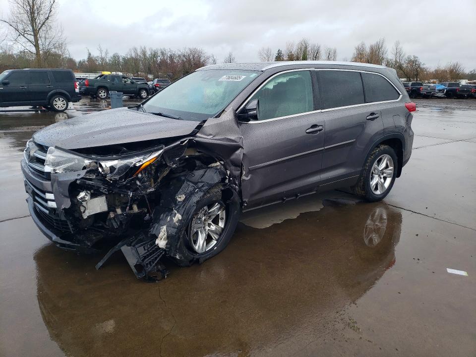 77684605 :رقم المزاد ، 5TDDZRFH8HS440940 vin ، 2017 Toyota Highlander مزاد بيع