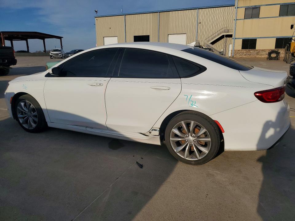 75001555 :رقم المزاد ، 1C3CCCBB3GN185103 vin ، 2016 Chrysler 200 مزاد بيع