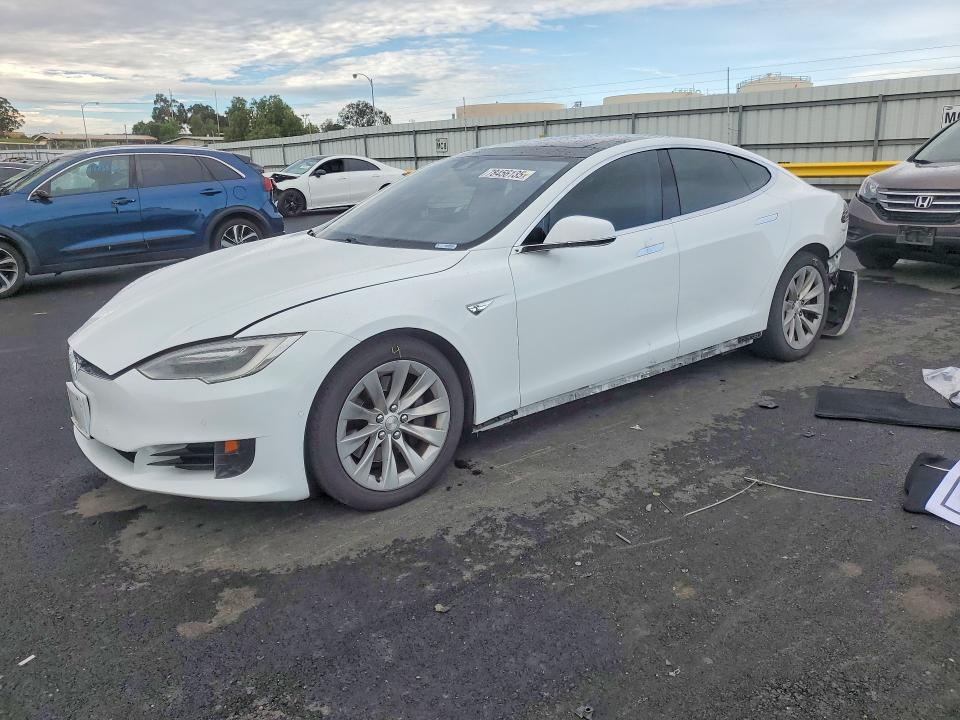 Auction sale of the 2016 Tesla Model S, vin: 5YJSA1E11GF156251, lot number: 78456135