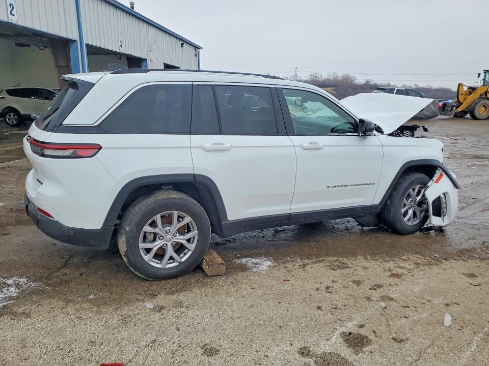 Продажа на аукционе авто 2022 Jeep Grand Cherokee, vin: 1C4RJHBG7N8558532, номер лота: 75962435