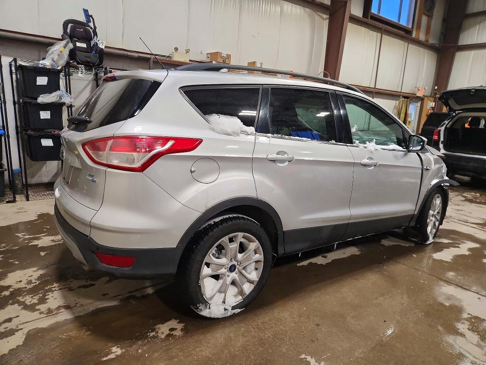 Продажа на аукционе авто 2014 Ford Escape, vin: 1FMCU9GX0EUD53519, номер лота: 77591315