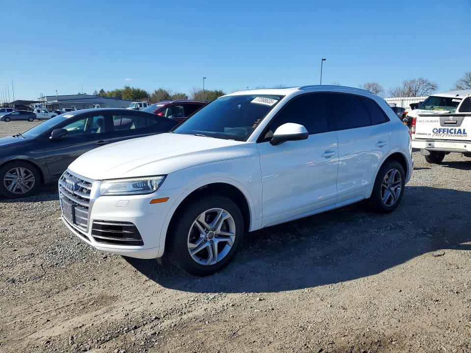 2018 Audi Q5 მანქანა იყიდება აუქციონზე, vin: WA1ANAFY1J2012764, აუქციონის ნომერი: 77398635