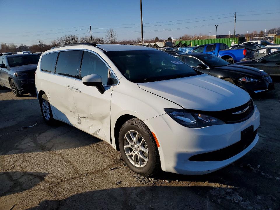 2021 Chrysler Voyager მანქანა იყიდება აუქციონზე, vin: 2C4RC1DG8MR568228, აუქციონის ნომერი: 76441505