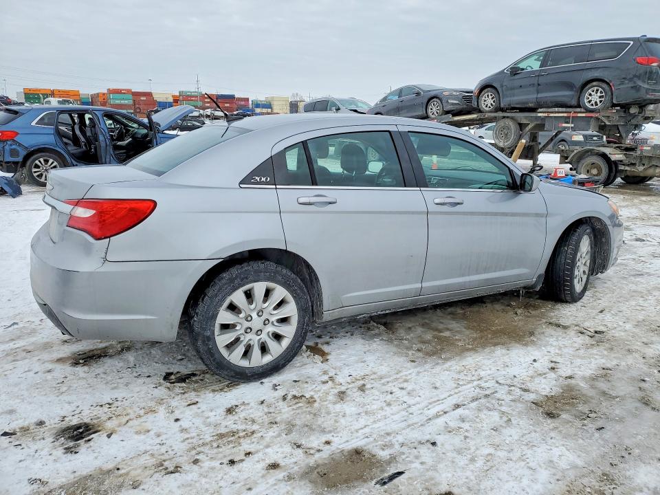 Продажа на аукционе авто 2014 Chrysler 200, vin: 1C3CCBAB9EN141793, номер лота: 77036375