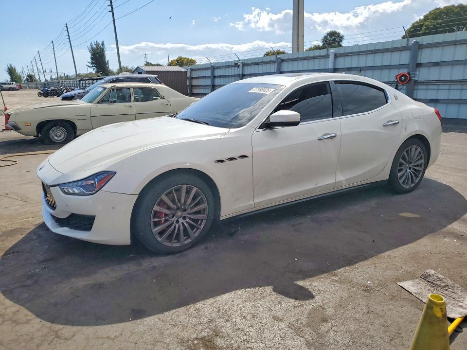 Aukcja sprzedaży 2018 Maserati Ghibli, vin: ZAM57YTA3J1293095, numer aukcji: 77188925