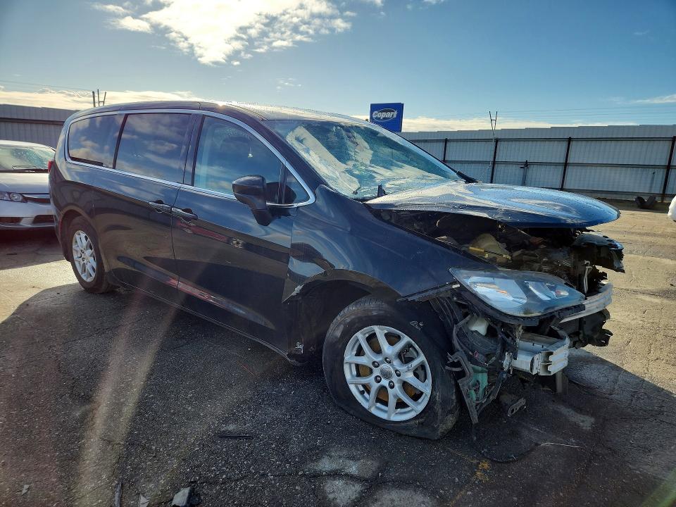 Auction sale of the 2017 Chrysler Pacifica, vin: 2C4RC1DG6HR529241, lot number: 77601105