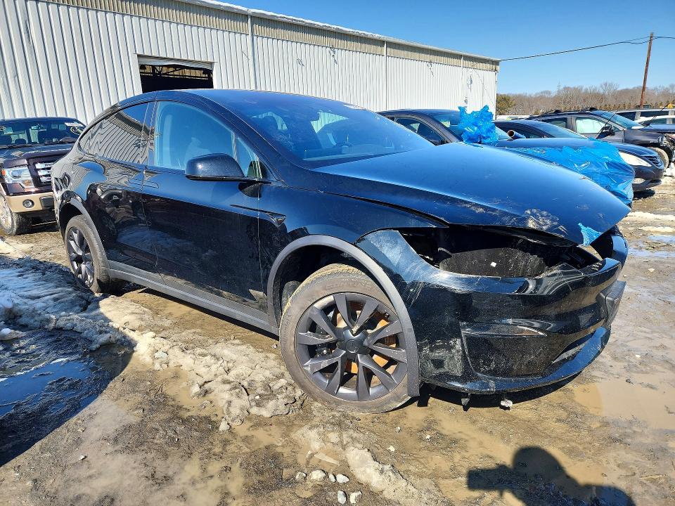 Продаж на аукціоні авто 2024 Tesla Model X, vin: 7SAXCDE58RF440826, номер лоту: 73691395