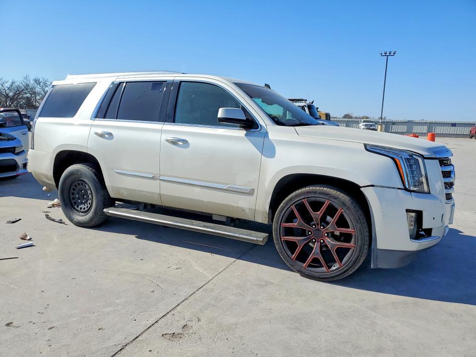 2015 Cadillac Escalade P მანქანა იყიდება აუქციონზე, vin: 1GYS3CKJ8FR294981, აუქციონის ნომერი: 76596675