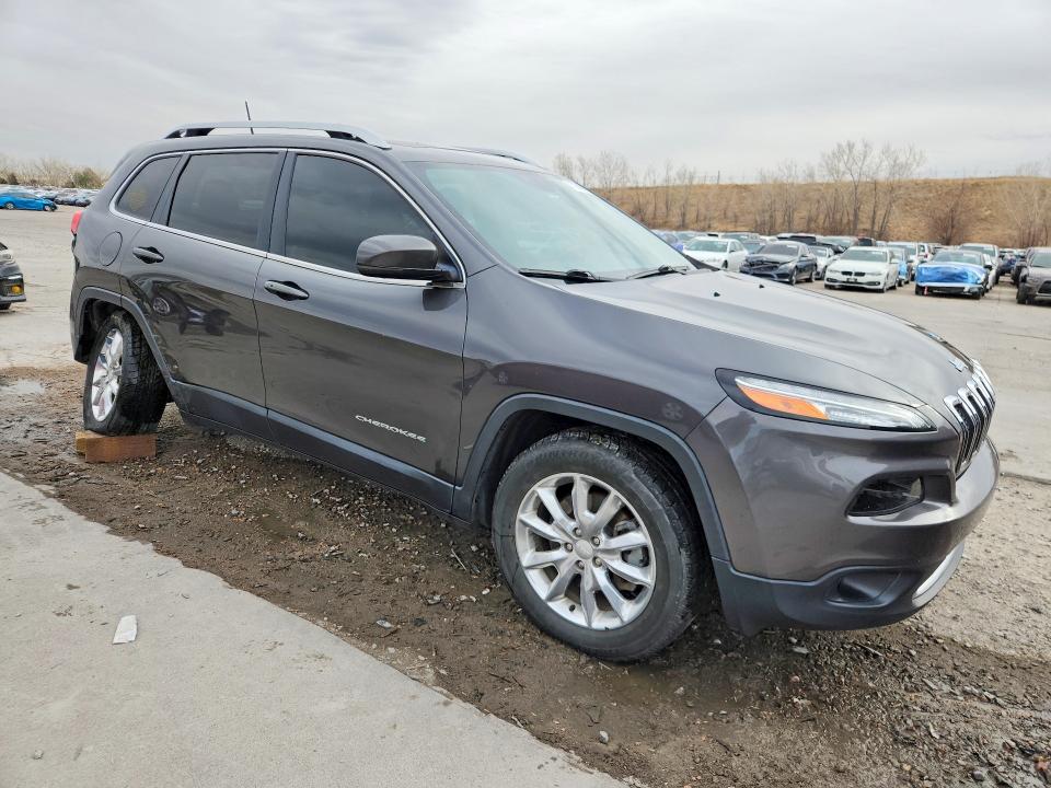 75640285 :رقم المزاد ، 1C4PJMDB4HW622978 vin ، 2017 Jeep Cherokee مزاد بيع