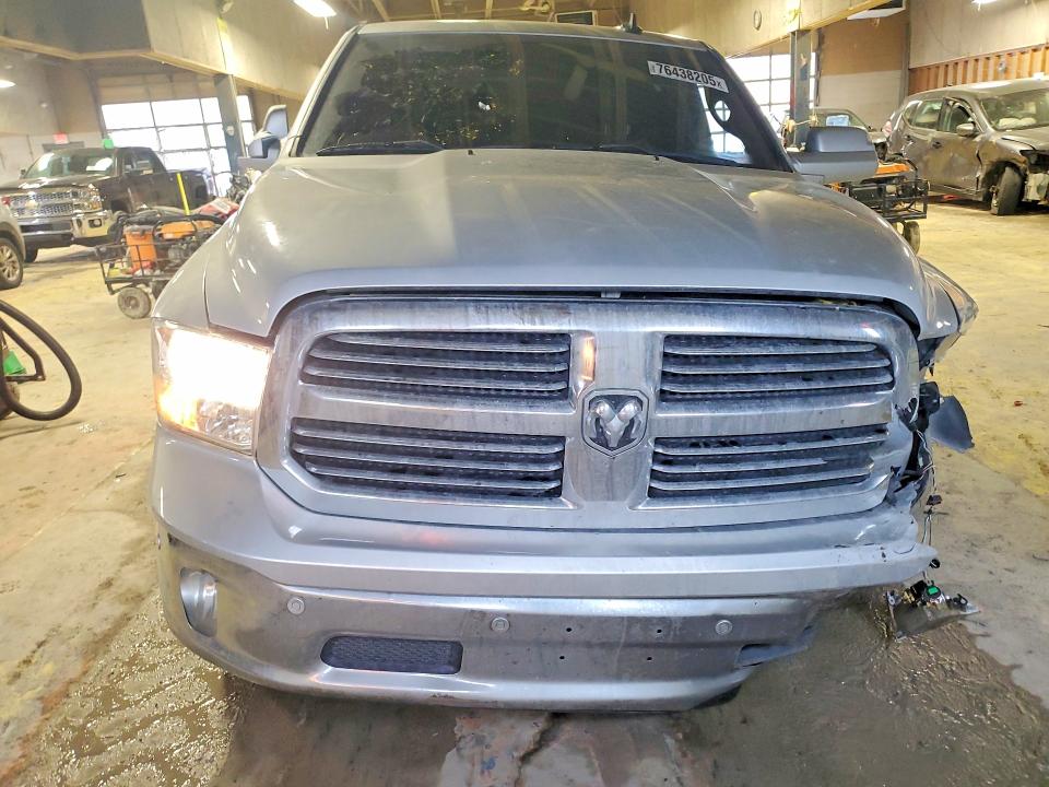 Продажа на аукционе авто 2017 Ram 1500, vin: 3C6RR6LT8HG658962, номер лота: 76438205
