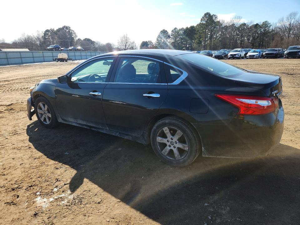 Продажа на аукционе авто 2017 Nissan Altima, vin: 1N4AL3AP4HN321908, номер лота: 74821245