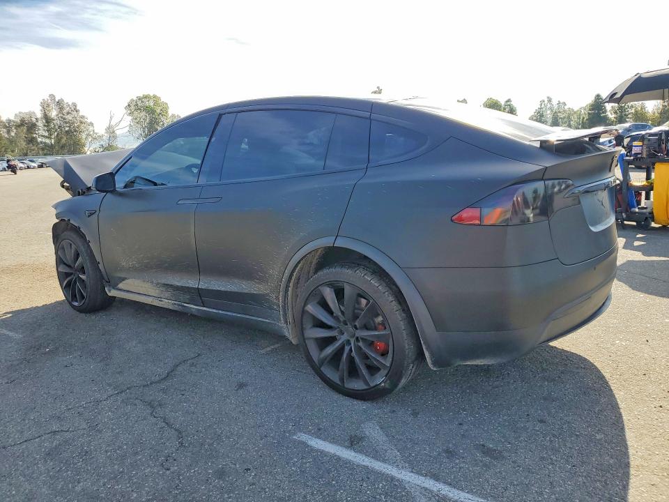 78551195 :رقم المزاد ، 5YJXCBE27LF301446 vin ، 2020 Tesla Model X مزاد بيع