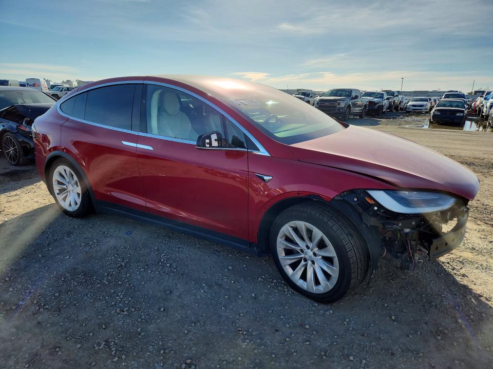 2017 Tesla Model X მანქანა იყიდება აუქციონზე, vin: 5YJXCDE25HF045195, აუქციონის ნომერი: 78362245