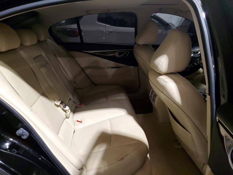76330525 :رقم المزاد ، JN1BV7ARXFM393283 vin ، 2015 Infiniti Q50 مزاد بيع