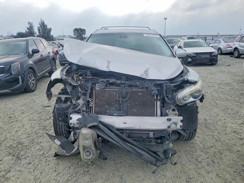 76835855 :رقم المزاد ، 5N1AL0MN1FC550389 vin ، 2015 Infiniti Qx60 مزاد بيع