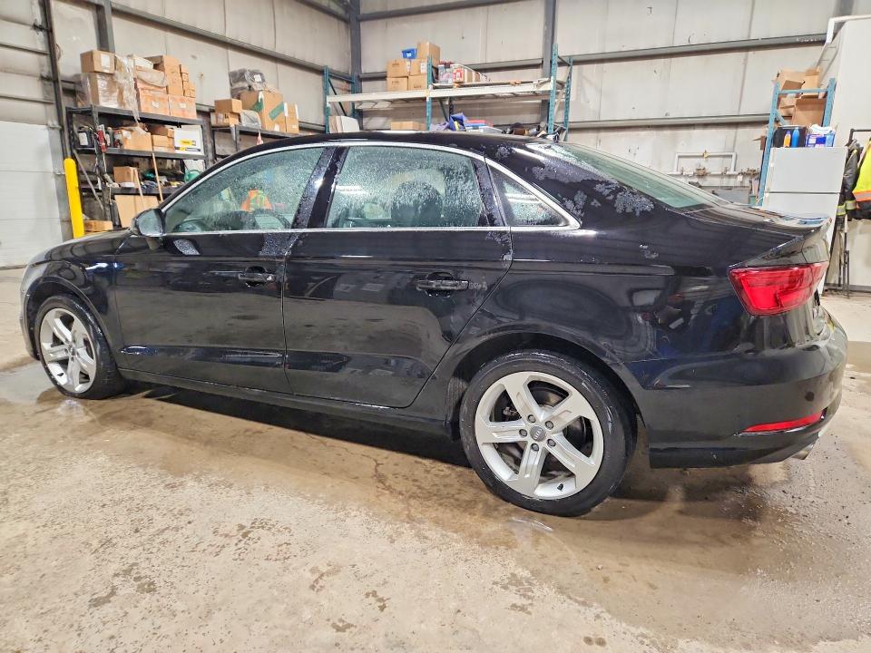 2018 Audi A3 მანქანა იყიდება აუქციონზე, vin: WAUAUGFF1J1070242, აუქციონის ნომერი: 76757725