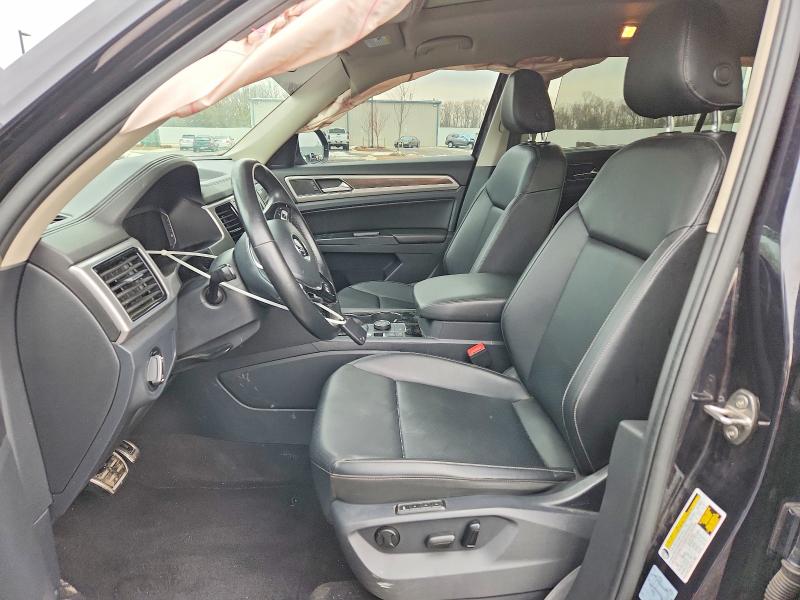 77984615 :رقم المزاد ، 1V2RR2CA0KC565443 vin ، 2019 Volkswagen Atlas مزاد بيع