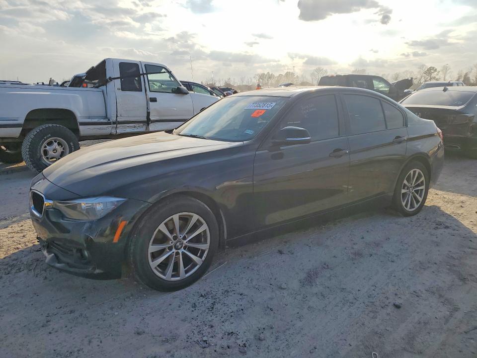 Auction sale of the 2017 Bmw 320 I, vin: WBA8E1G58HNU13050, lot number: 77352815