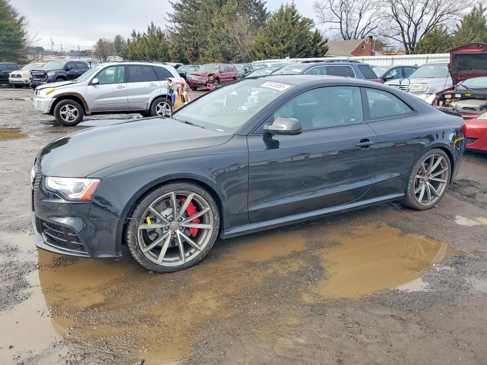 78355855 :رقم المزاد ، WUAC6AFR1FA901956 vin ، 2015 Audi Rs5 مزاد بيع