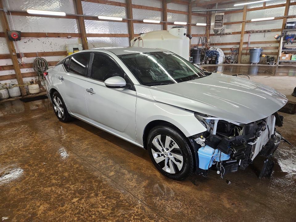Продажа на аукционе авто 2022 Nissan Altima, vin: 1N4BL4BV8NN304967, номер лота: 78705425