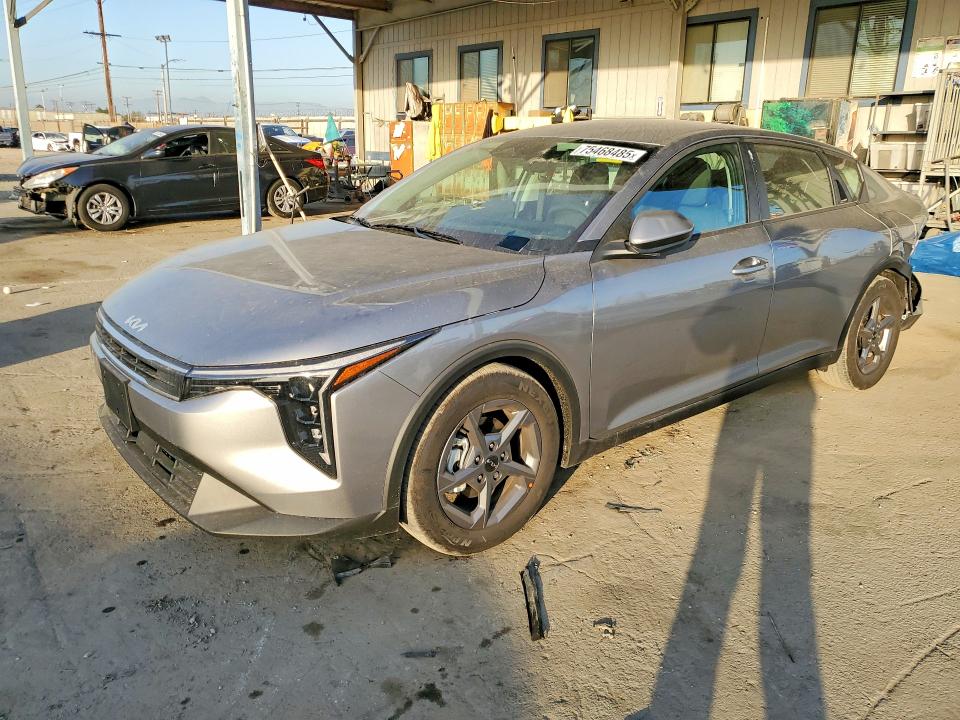 Продаж на аукціоні авто 2025 Kia K4, vin: 3KPFT4DE9SE238292, номер лоту: 75468485