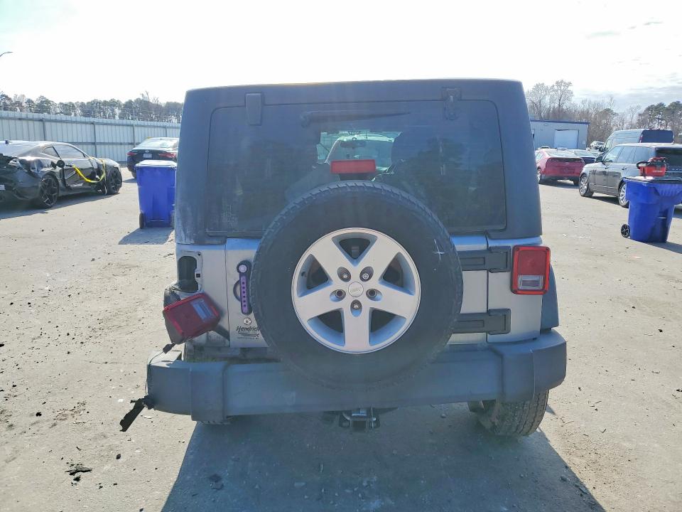 Продажа на аукционе авто 2018 Jeep Wrangler Unlimited, vin: 1C4BJWDG1JL836156, номер лота: 76604345