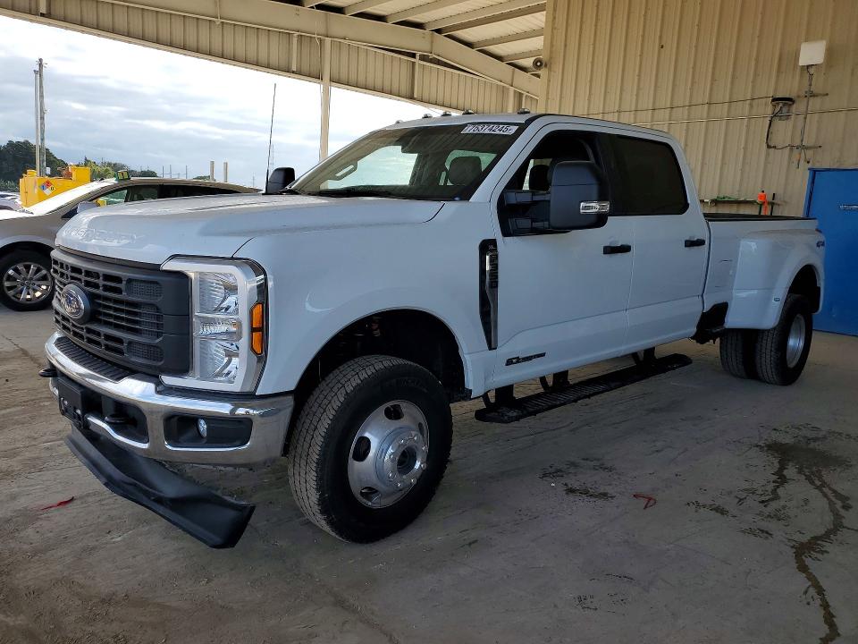 75374245 :رقم المزاد ، 1FT8W3DT5SED00730 vin ، 2025 Ford F350 مزاد بيع