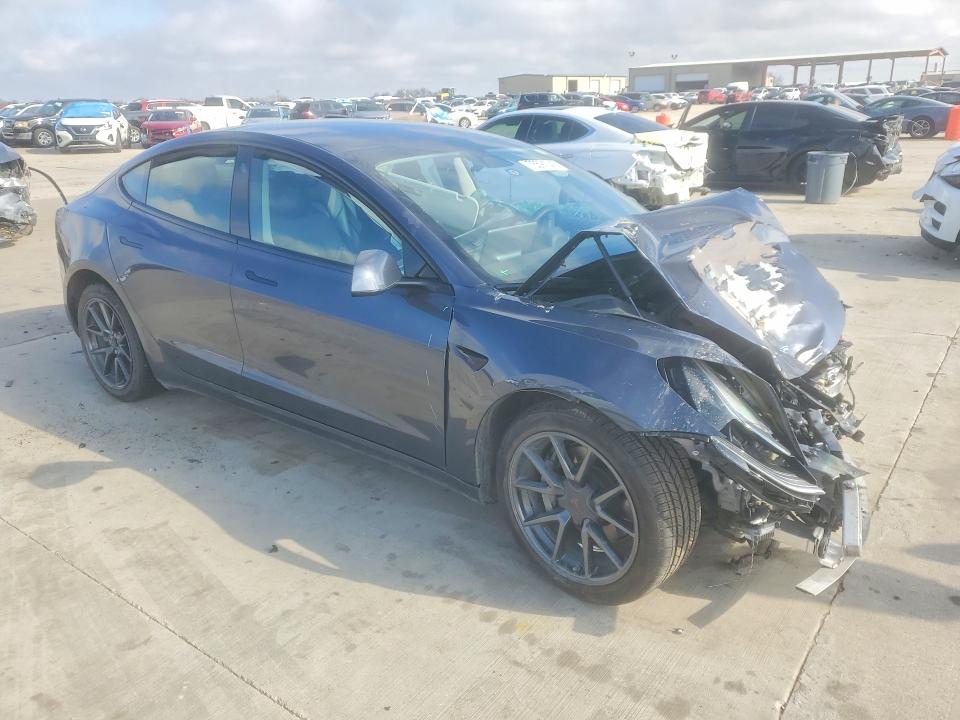 76591045 :رقم المزاد ، 5YJ3E1EB1NF156037 vin ، 2022 Tesla Model 3 مزاد بيع