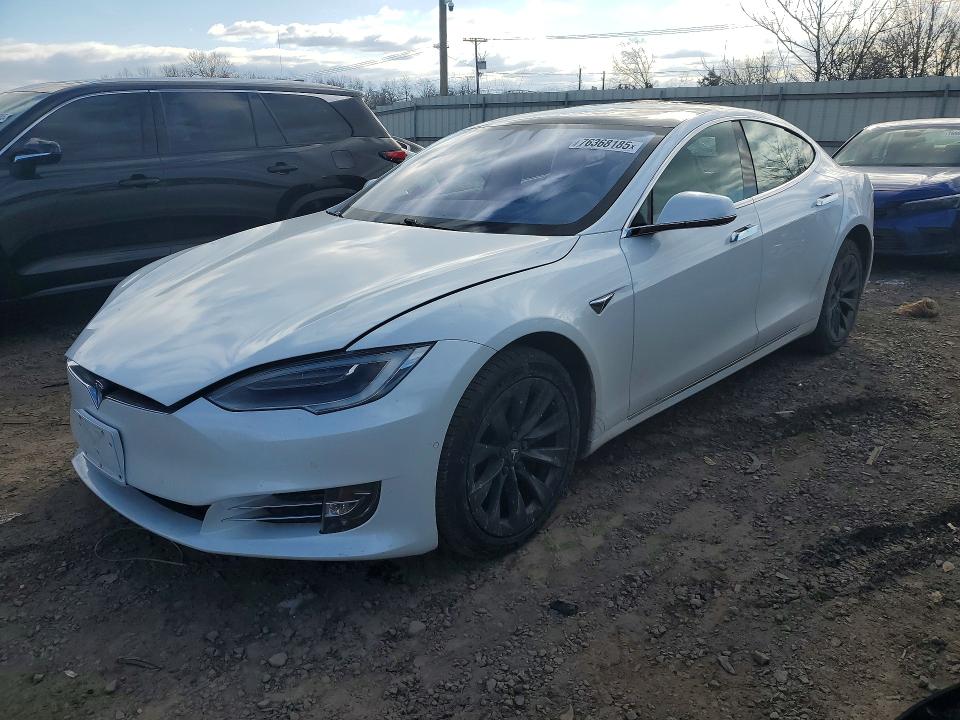 Auction sale of the 2018 Tesla Model S, vin: 5YJSA1E21JF284778, lot number: 76368185