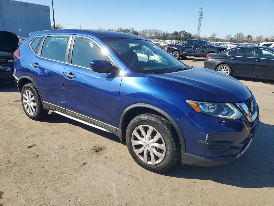 Продаж на аукціоні авто 2018 Nissan Rogue, vin: 5N1AT2MV2JC819827, номер лоту: 76270785
