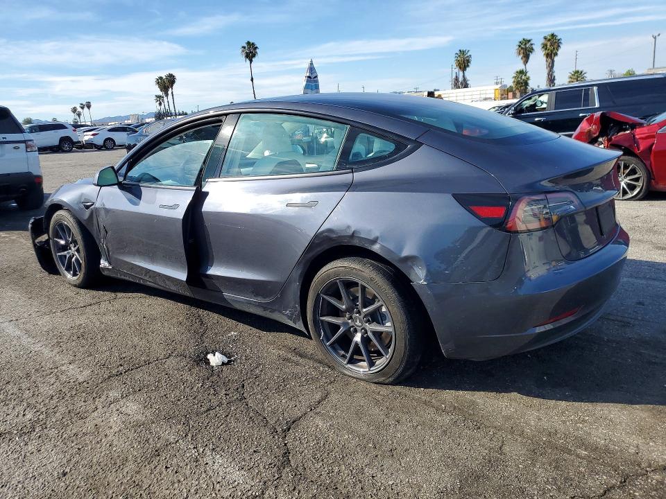 77629495 :رقم المزاد ، 5YJ3E1EA2PF711443 vin ، 2023 Tesla Model 3 مزاد بيع