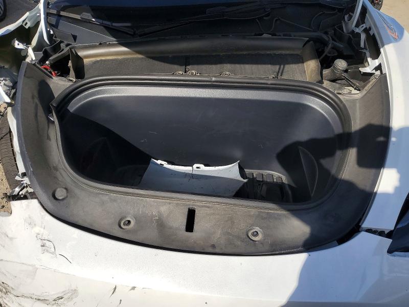 75827955 :رقم المزاد ، 7SAYGDEF3PF741129 vin ، 2023 Tesla Model Y مزاد بيع