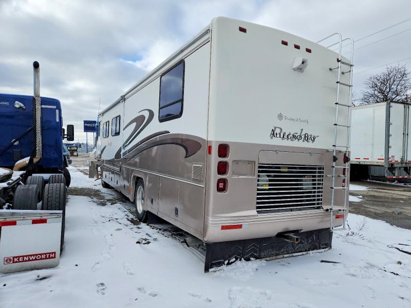 Auction sale of the 2000 Freigliner Chassis, vin: 4UZ6XJCAXXCB97301, lot number: 78459535