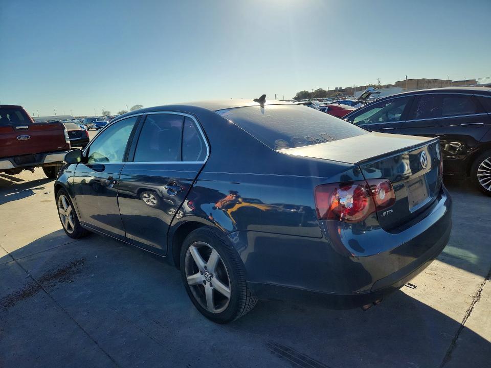 Продажа на аукционе авто 2010 Volkswagen Jetta, vin: 3VWRL7AJ4AM149568, номер лота: 76625655