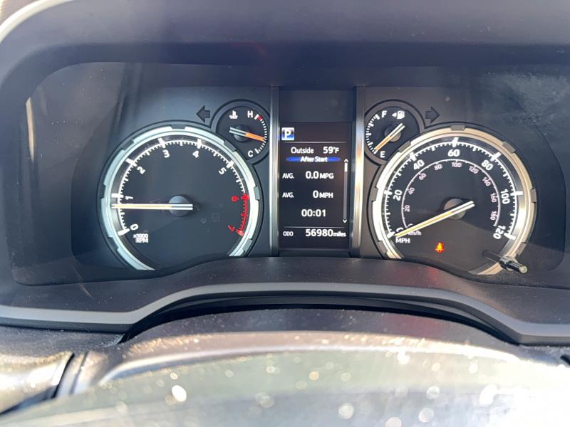 76832125 :رقم المزاد ، JTEBU5JR0L5751769 vin ، 2020 Toyota 4runner Sr مزاد بيع